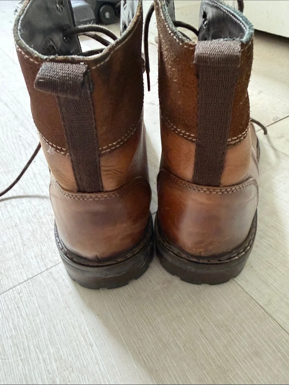 Steve Madden premium leather